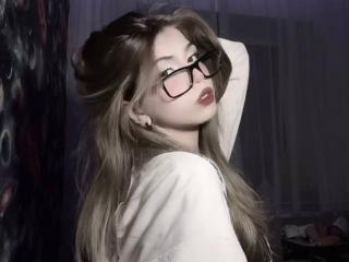 انظر إلى الملف المفصل لـ LauraleePenderel