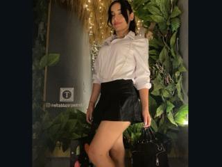 انظر إلى الملف المفصل لـ MindyLove