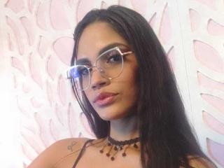 См. подробные сведения о модели VicktoriaSunshine