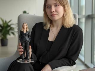 См. подробные сведения о модели CelsaDavda