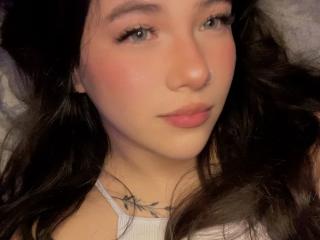 Obejrzyj kompletny profil SophieLiaz