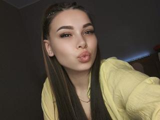 Obejrzyj kompletny profil Niferttiti