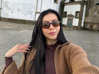 IsabellaJames'in detaylı sayfasını gör