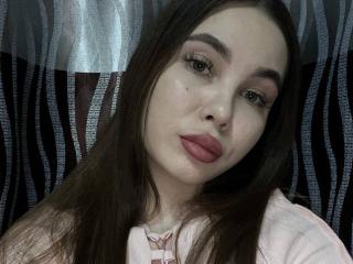 См. подробные сведения о модели KarleenTallas