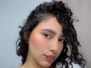 Obejrzyj kompletny profil AmaraDeLux
