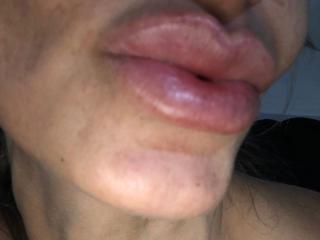MyrellaPink-hot's Model Profile