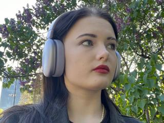 Ver la ficha detallada de LanoraLinander