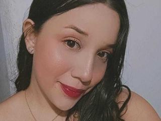 Ver la ficha detallada de EllaMaxwell