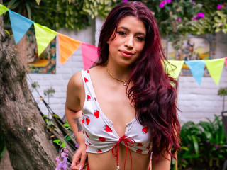 ElizaNior's Model Profile