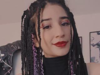 KathaHoonter's Model Profile