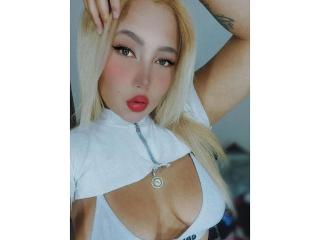 Ver la ficha detallada de SexxyCherry69
