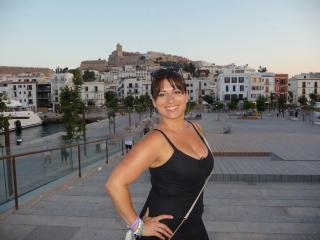 LaLeticia-hot's Model Profile