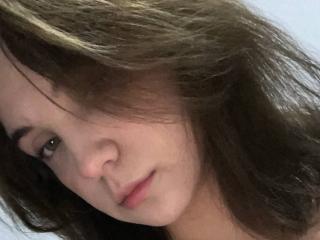 CarmelitaSeyfert's Model Profile