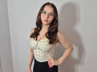 MillyGoldig-hot's Model Profile