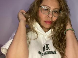 MiaAmoretti's Model Profile