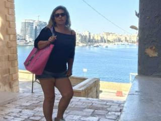 Ver la ficha detallada de CoupleBomb