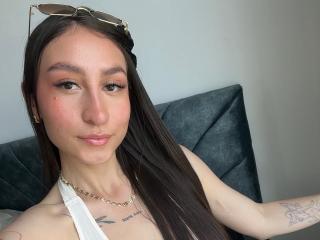 Δείτε την λεπτομερή καρτέλα του MaddyCarina