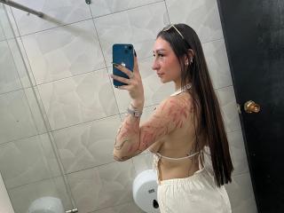 Δείτε την λεπτομερή καρτέλα του MaddyCarina