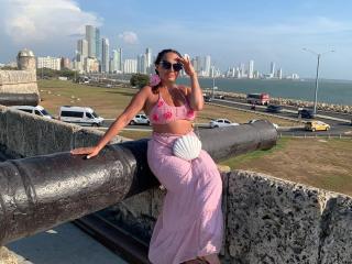 Voir la fiche détaillée de GalaMalkova