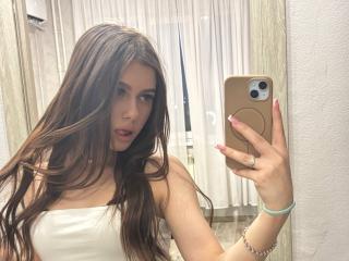 Voir la fiche détaillée de KimberlyZampieri