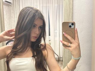 Ver la ficha detallada de KimberlyZampieri