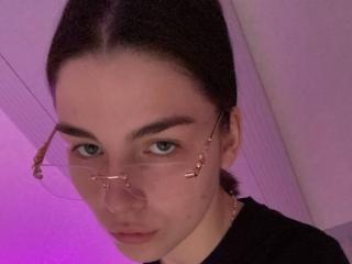 Voir la fiche détaillée de ChristiniaMarian