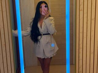 Ver la ficha detallada de LaylaCruz