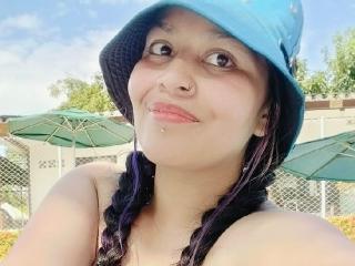 Novarose's Model Profile