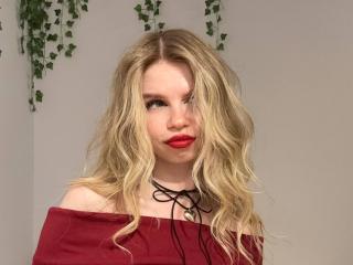 LoveSofiaX's Model Profile