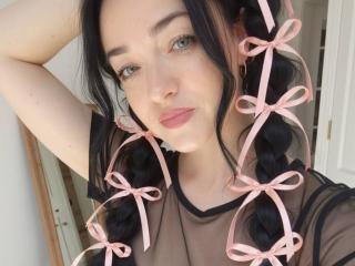 Liliit's Model Profile