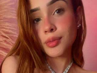 LaraMancini's Model Profile