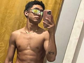 JaredHt's Model Profile