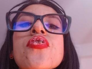 Ver la ficha detallada de ZarayFeet