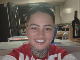 Valeria1406's Model Profile