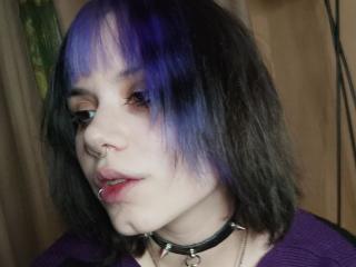 VickeyParkes's Model Profile