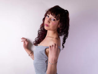 LilyDickenson's Model Profile