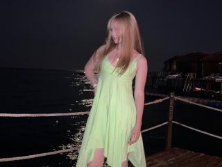 SelenaAltringer's Model Profile