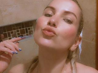 GiuliaAddams's Model Profile