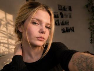 SocorroZamzow's Model Profile