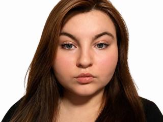 MichelineSpeakes's Model Profile