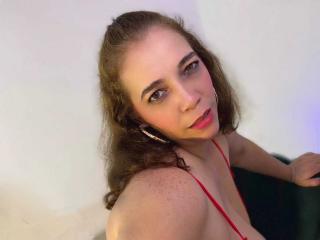 Ver la ficha detallada de MirandaDelacroix