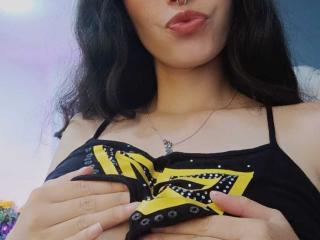 SamanthaBlow's Model Profile