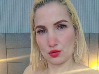 GiuliaAddams's Model Profile