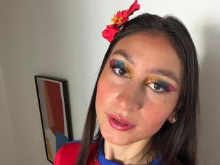 Ver la ficha detallada de MaddyCarina