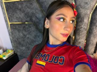 Ver la ficha detallada de MaddyCarina