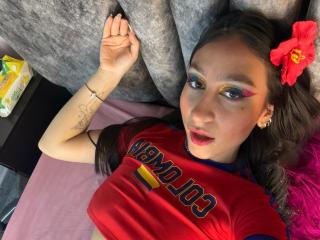 Ver la ficha detallada de MaddyCarina