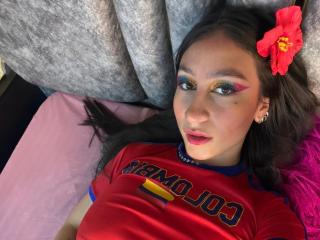 Ver la ficha detallada de MaddyCarina