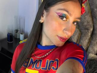 MaddyCarina's Model Profile