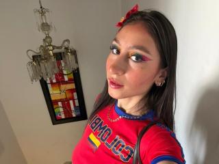 Ver la ficha detallada de MaddyCarina