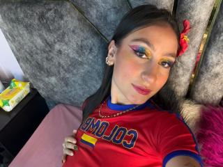 Ver la ficha detallada de MaddyCarina